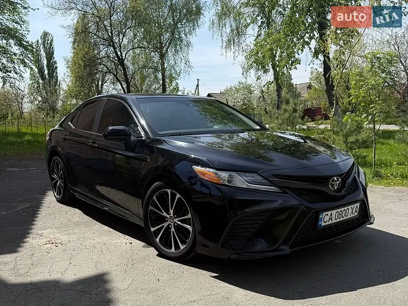 Toyota Camry 2020