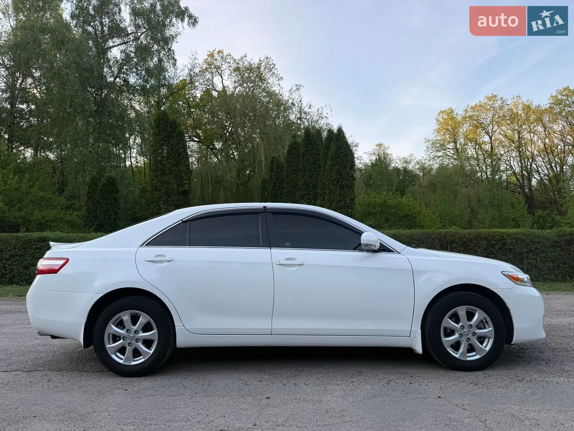2010 Toyota Camry - мініатюра 19
