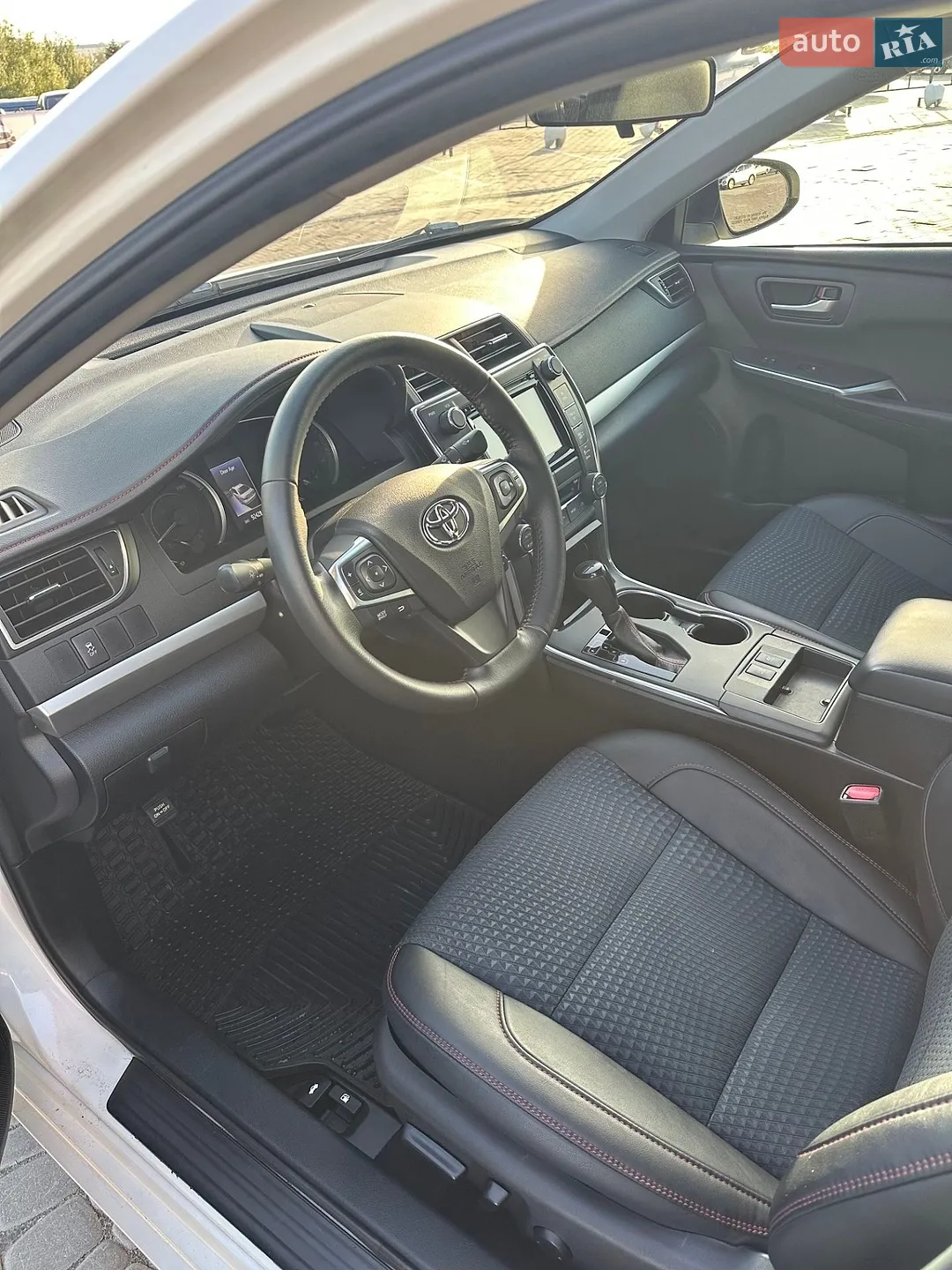2015 Toyota Camry - мініатюра 11