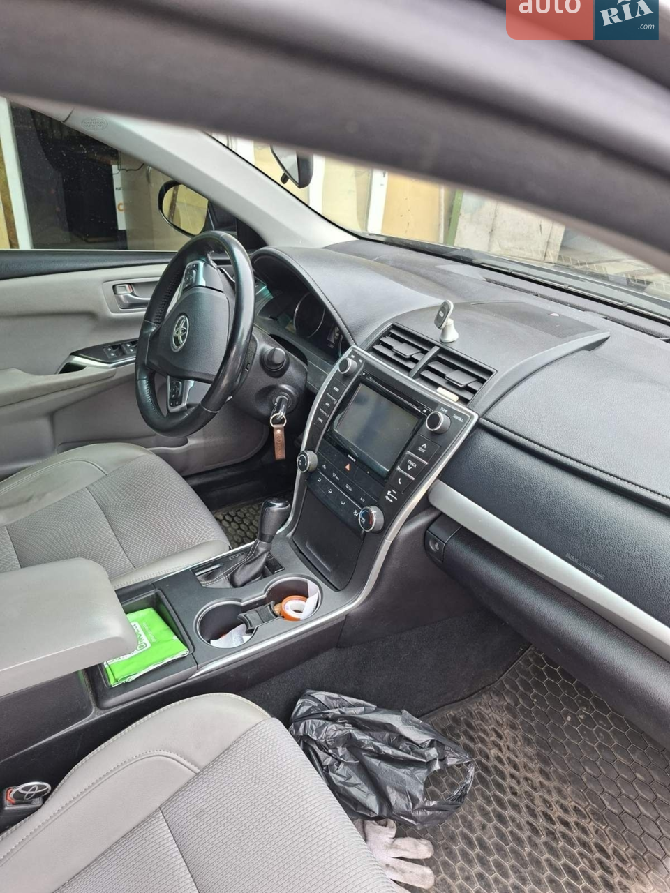 2016 Toyota Camry - мініатюра 26