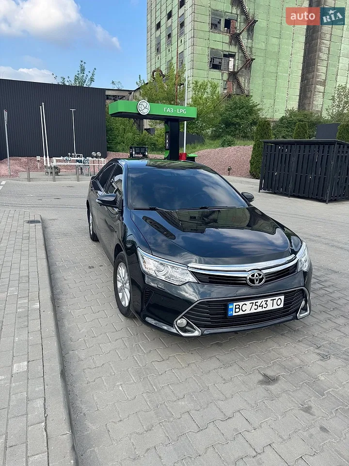2017 Toyota Camry - мініатюра 22
