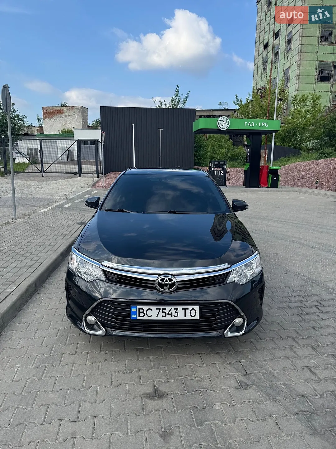 2016 Toyota Camry - мініатюра 2