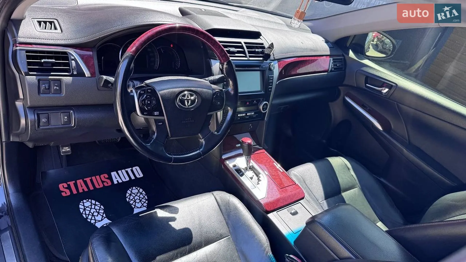 2013 Toyota Camry - мініатюра 13
