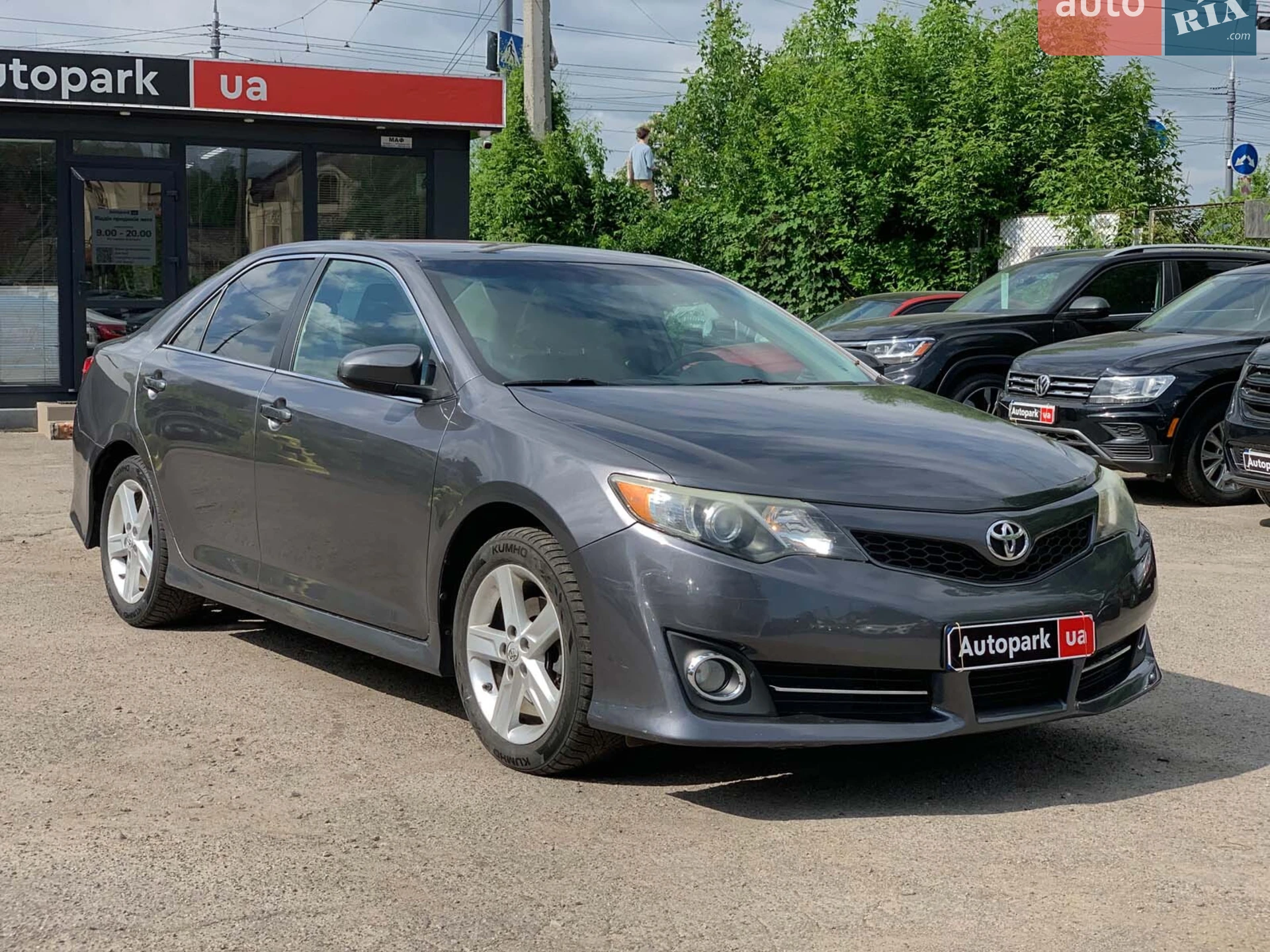 2014 Toyota Camry - мініатюра 3