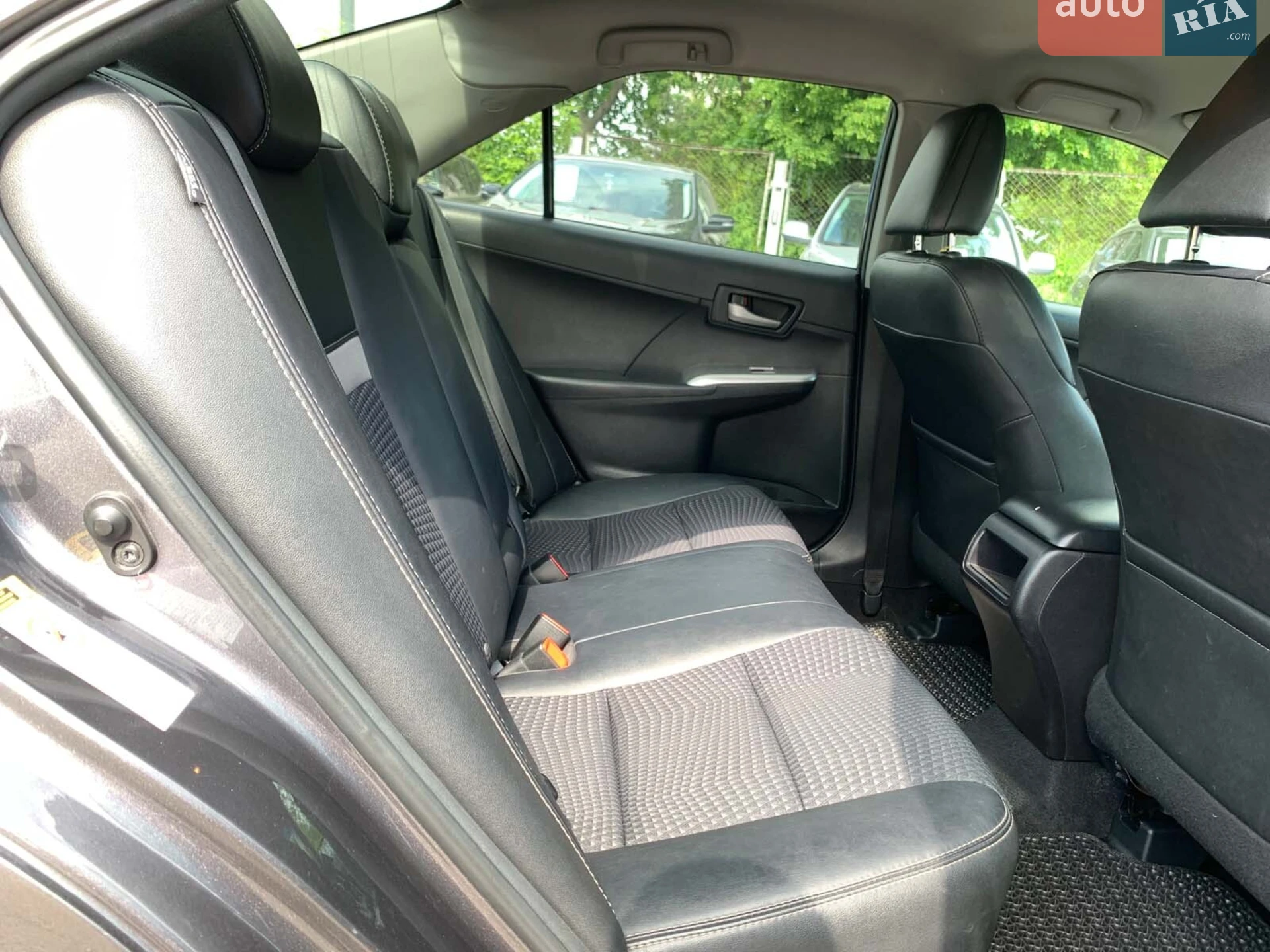 2014 Toyota Camry - мініатюра 29