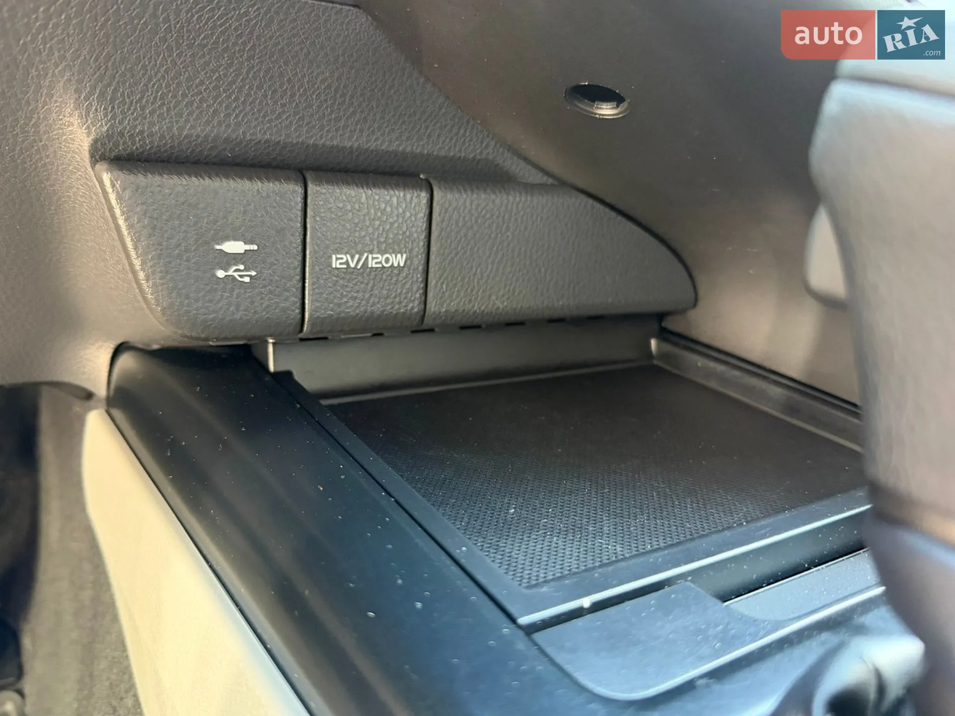 2019 Toyota Camry - мініатюра 37