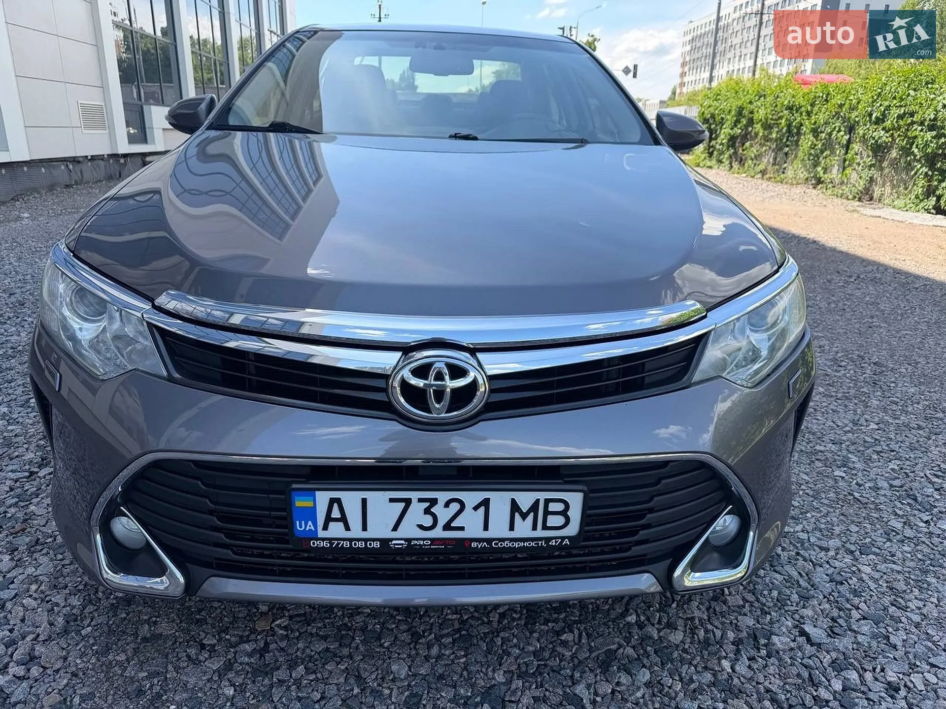 2017 Toyota Camry - фото 1
