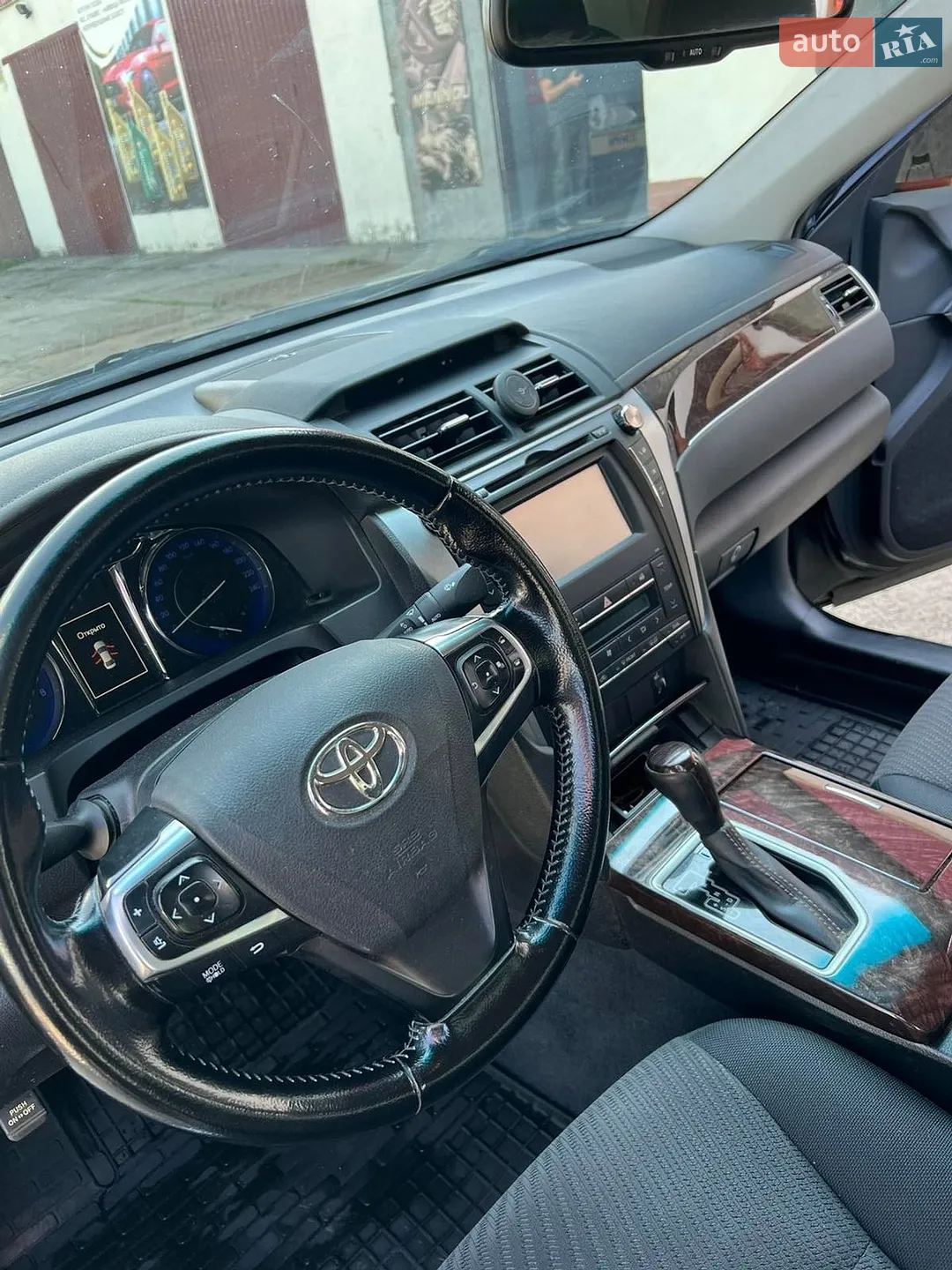 2016 Toyota Camry - мініатюра 2
