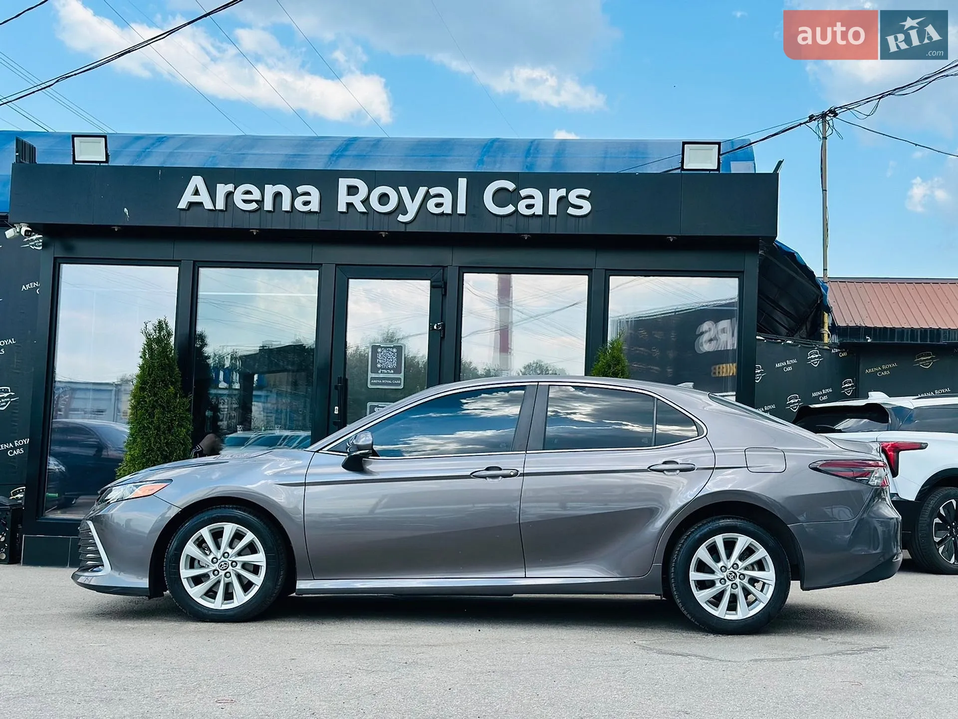 2020 Toyota Camry - мініатюра 5