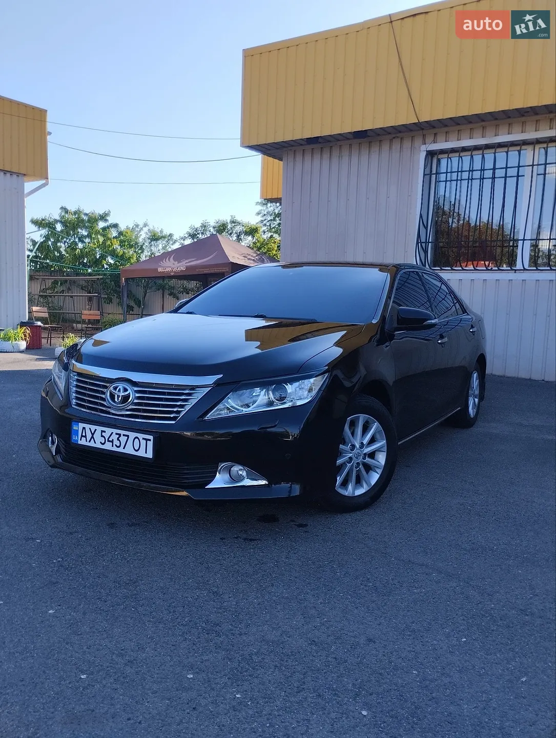 2013 Toyota Camry - фото 1