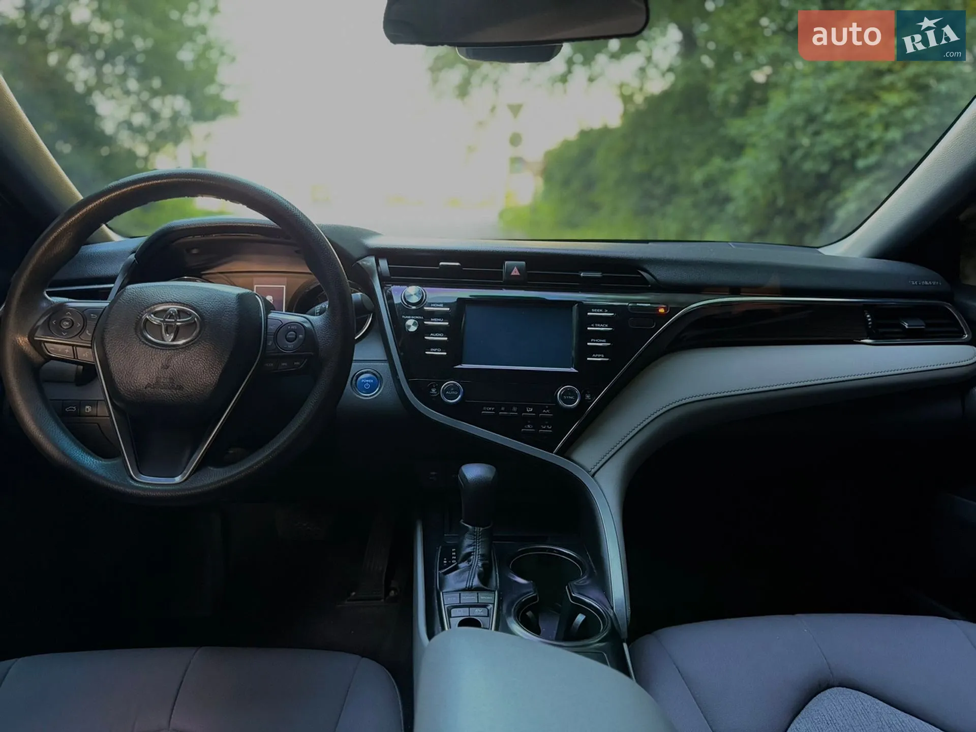 2018 Toyota Camry - мініатюра 15