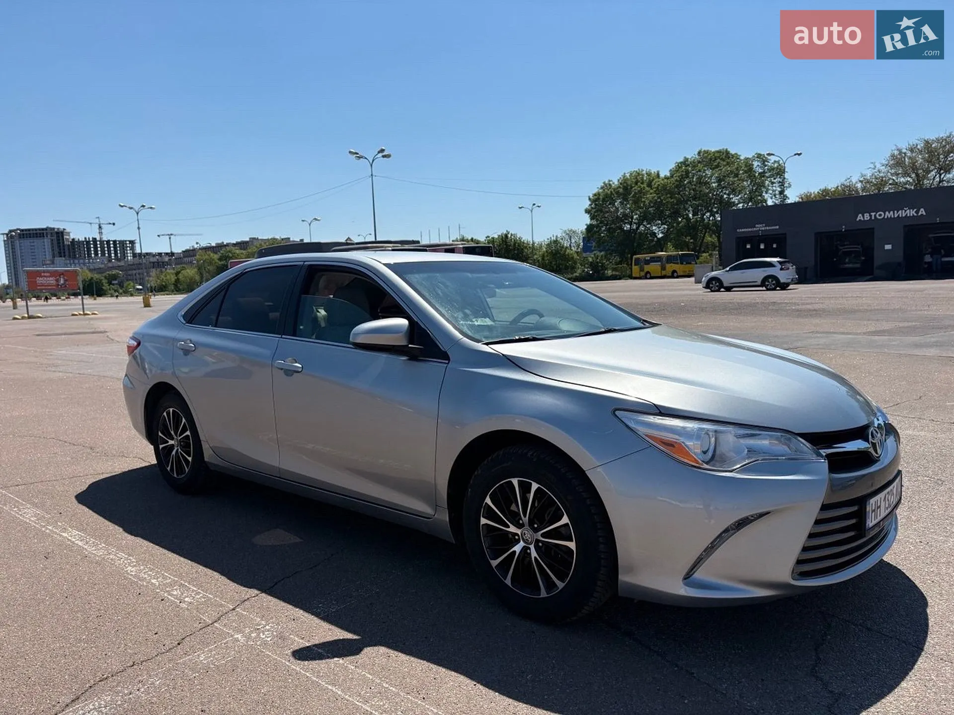 2017 Toyota Camry - мініатюра 2