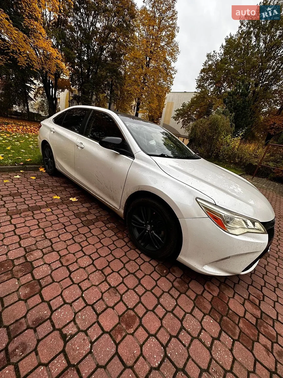 2017 Toyota Camry - фото 1