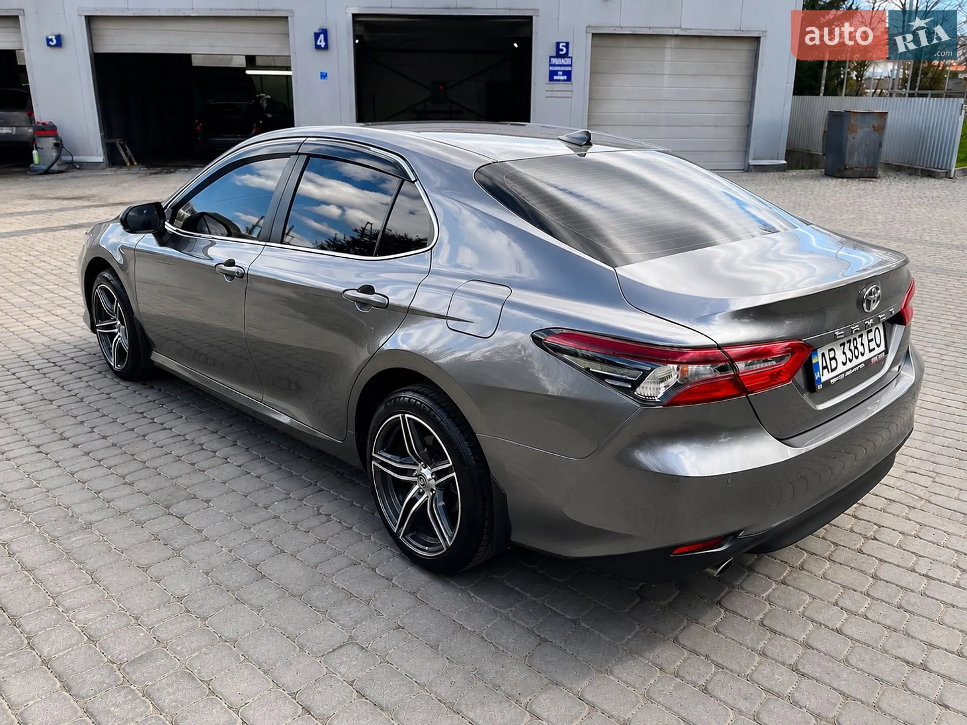 2022 Toyota Camry - мініатюра 19