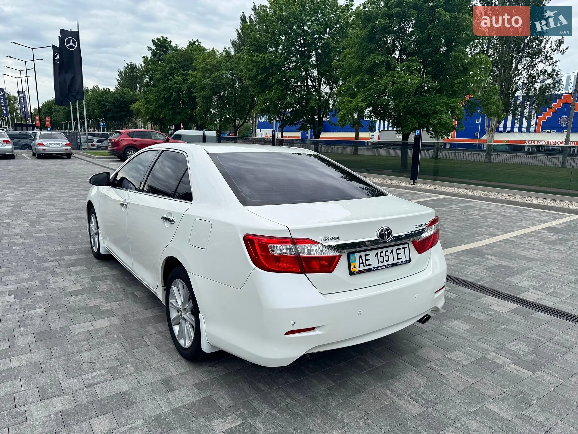 2011 Toyota Camry - мініатюра 5