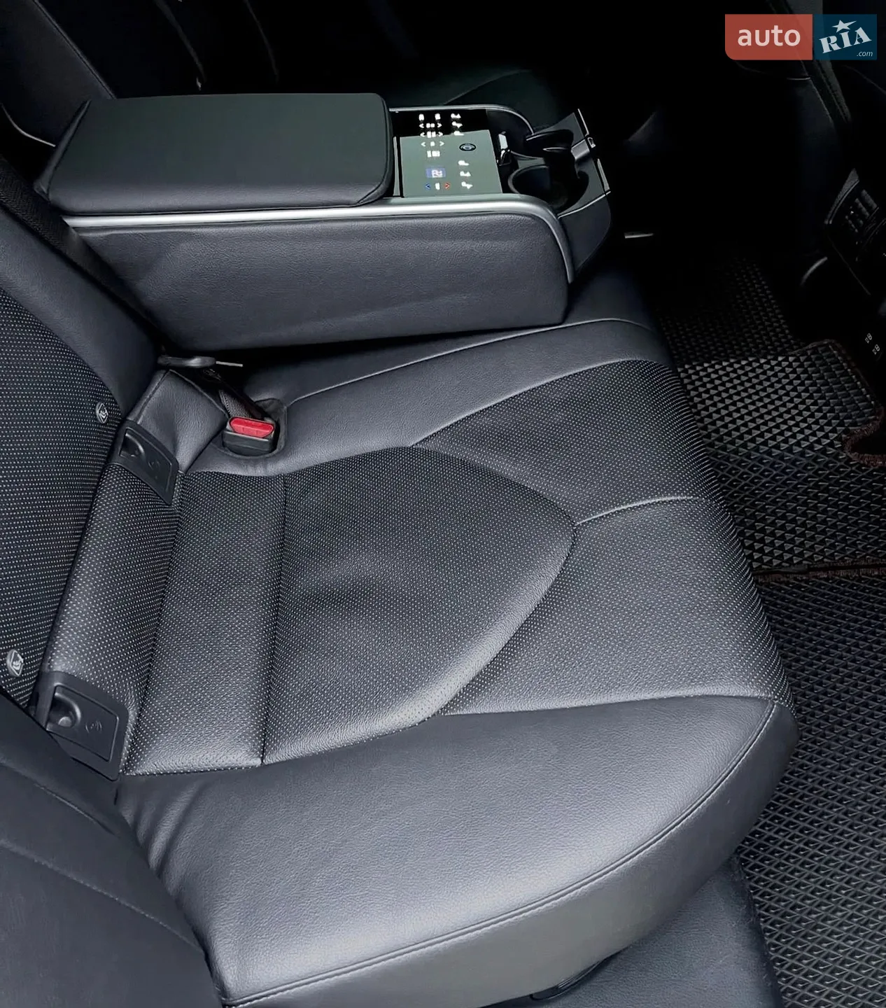 2021 Toyota Camry - мініатюра 10