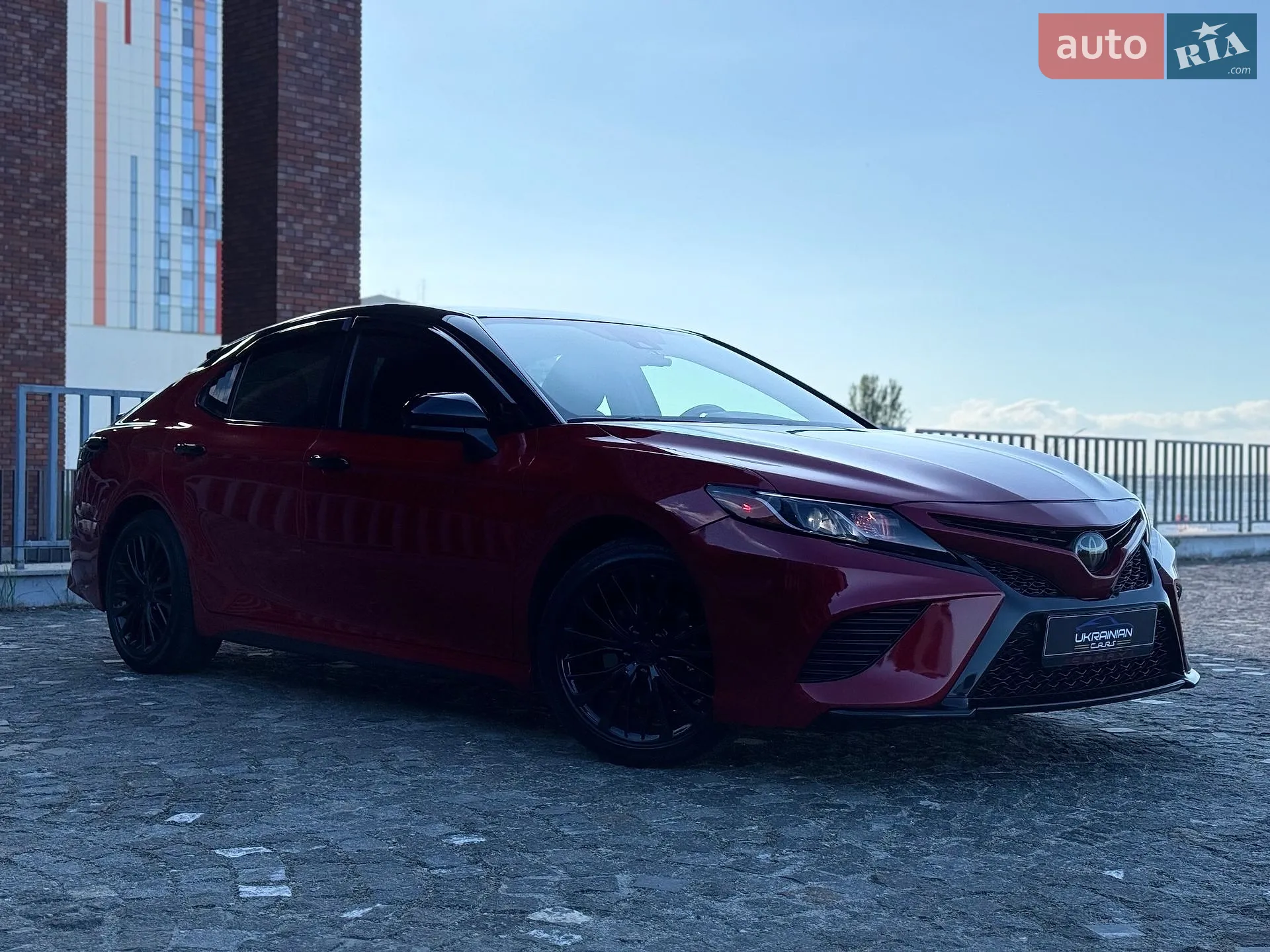 2019 Toyota Camry - мініатюра 2