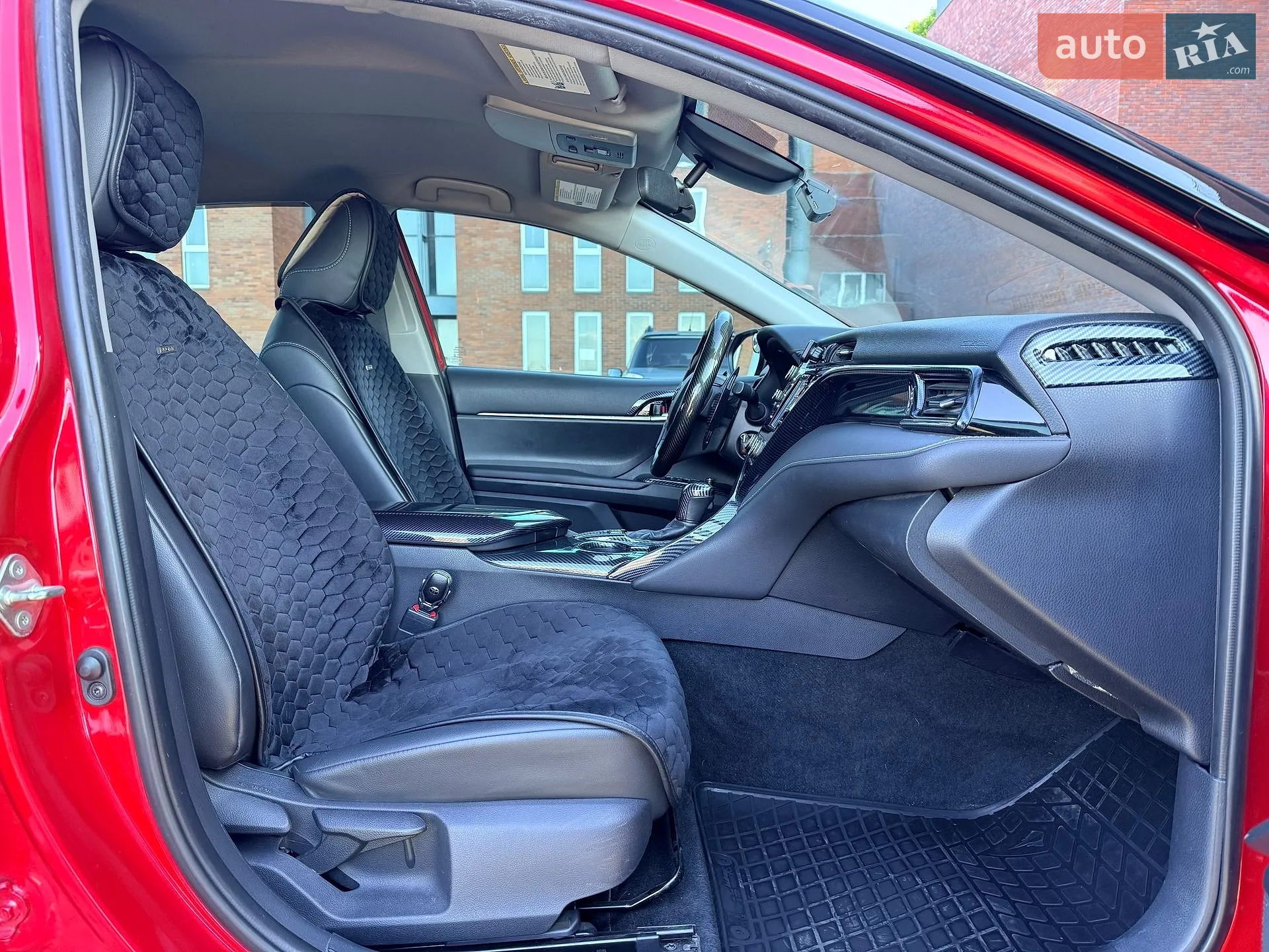 2019 Toyota Camry - мініатюра 26