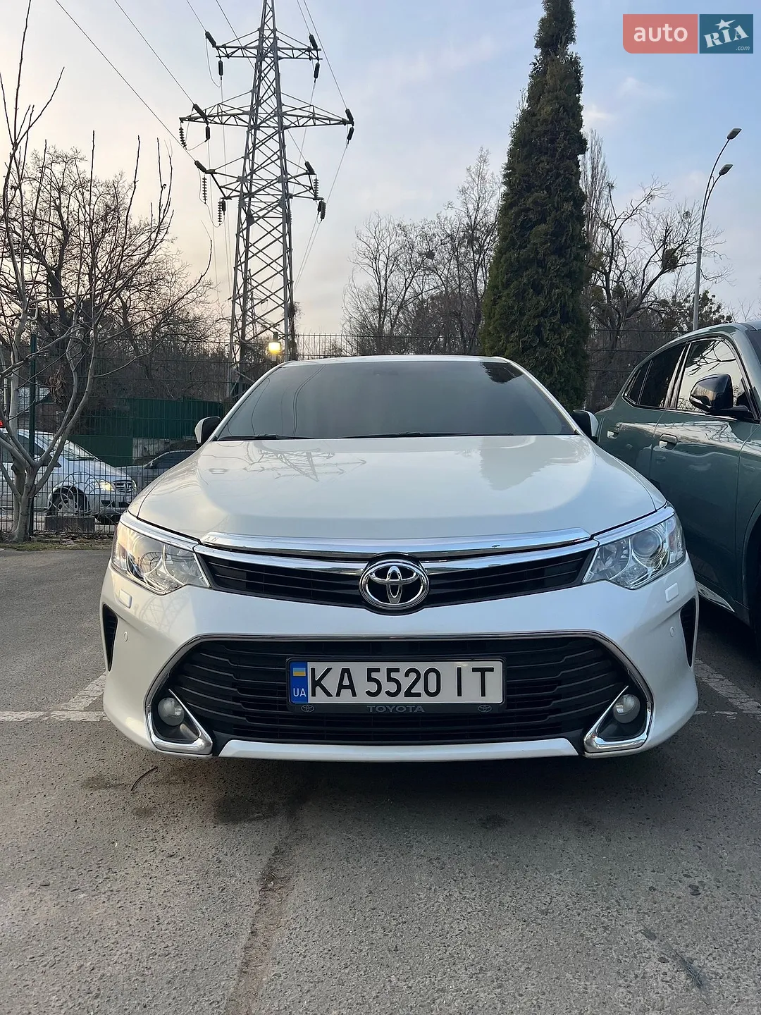 2016 Toyota Camry - фото 1
