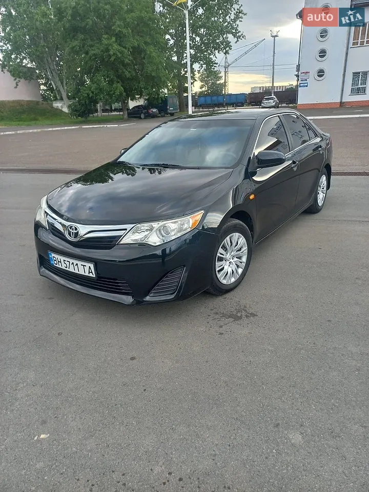 2014 Toyota Camry - мініатюра 23