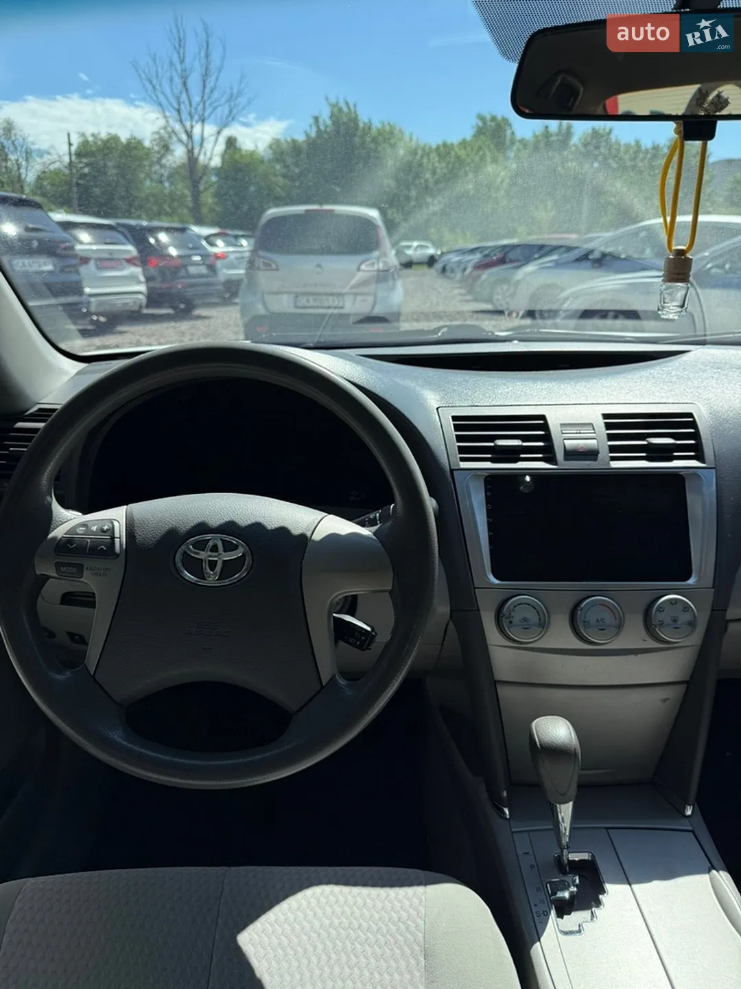 2010 Toyota Camry - мініатюра 9