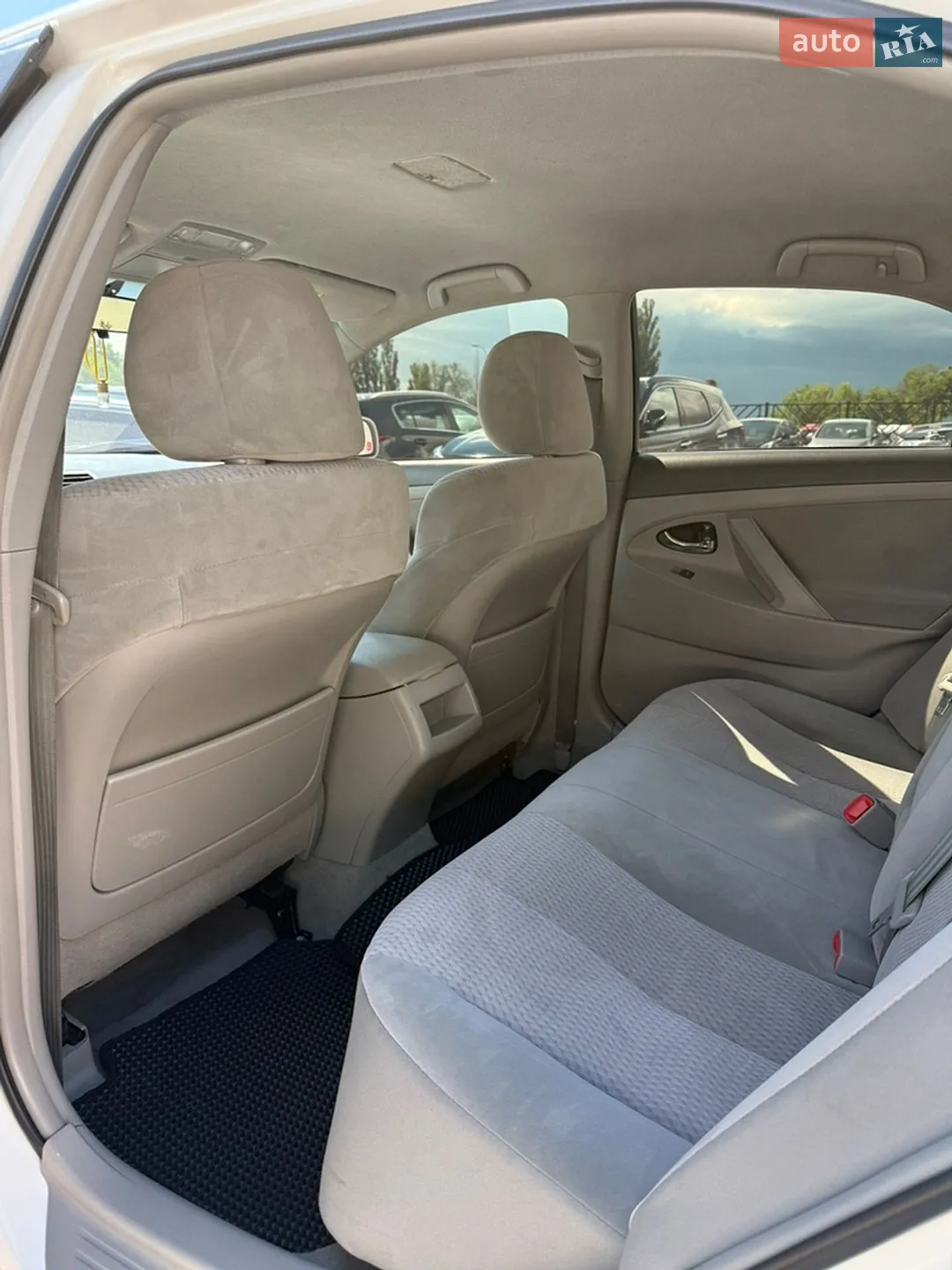 2010 Toyota Camry - мініатюра 15