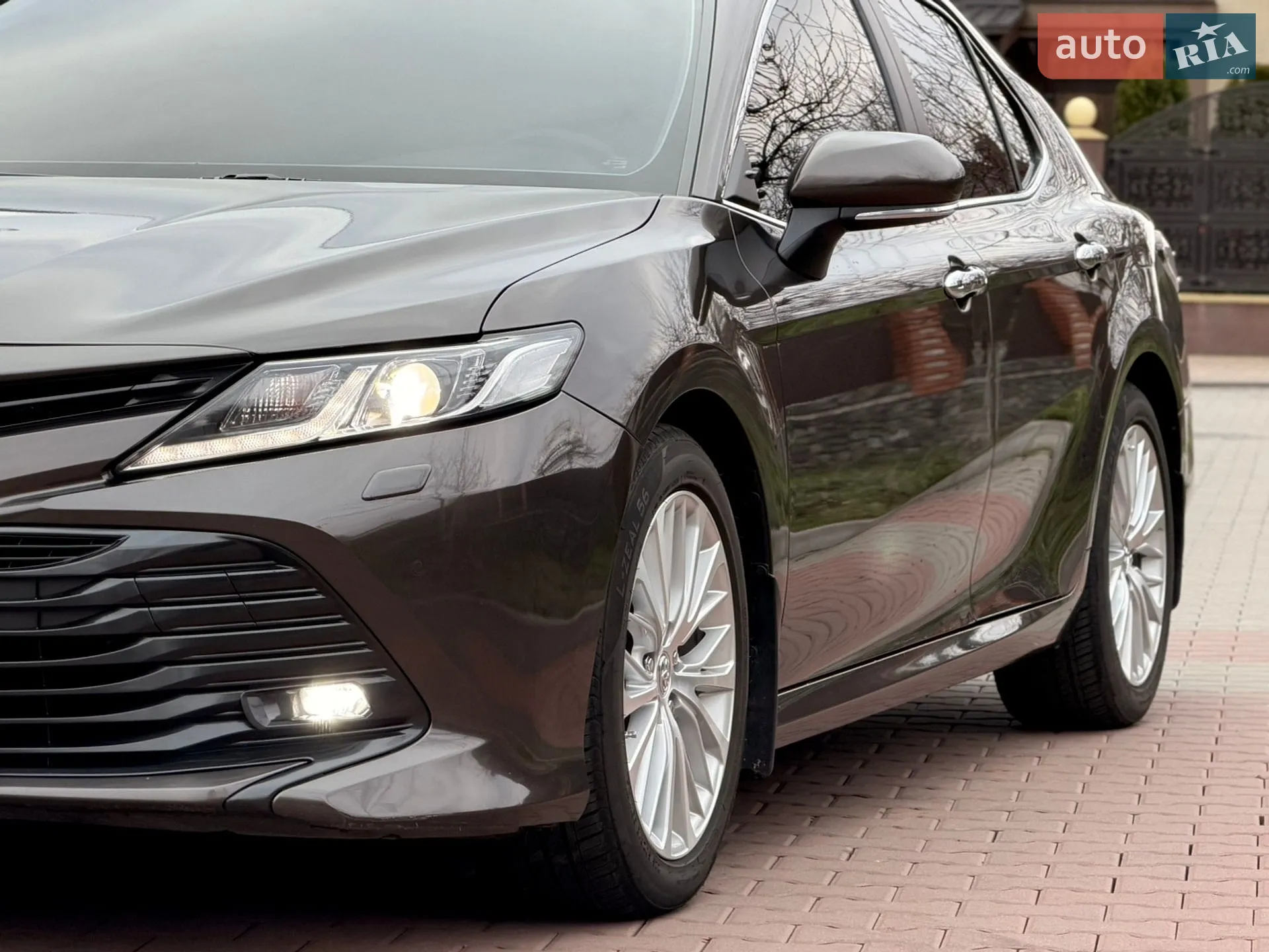 2017 Toyota Camry - мініатюра 30
