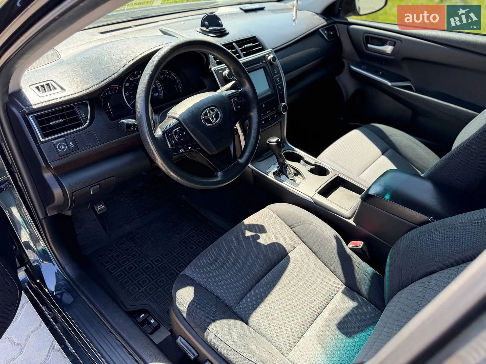2014 Toyota Camry - мініатюра 11