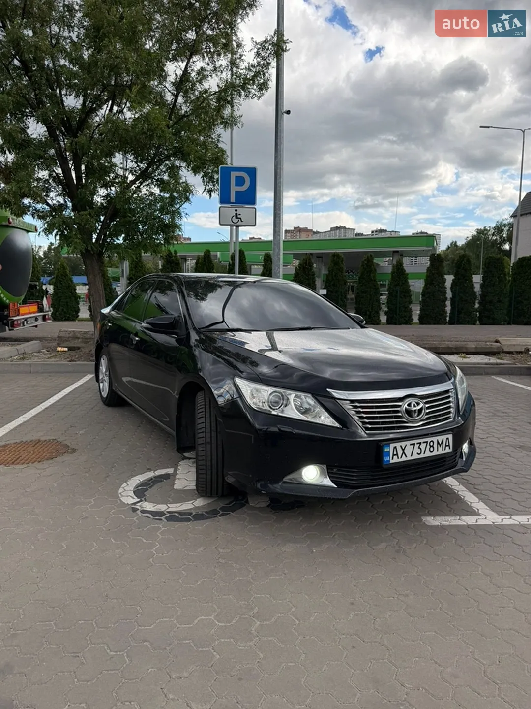 2012 Toyota Camry - мініатюра 2
