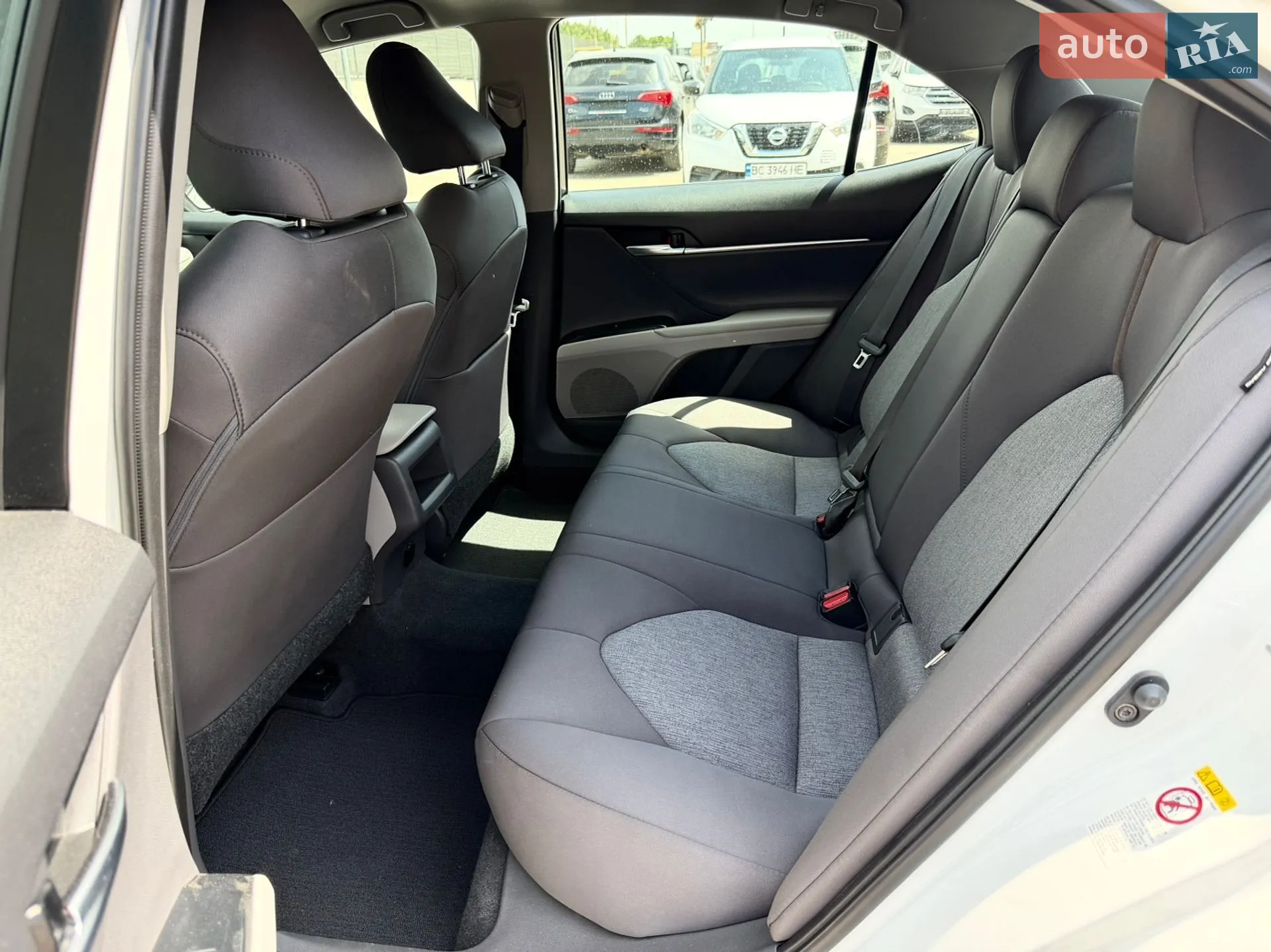 2018 Toyota Camry - мініатюра 20