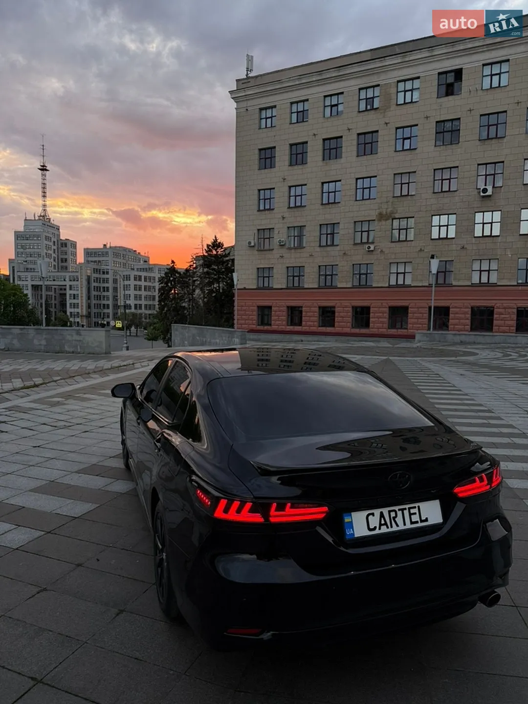 2017 Toyota Camry - мініатюра 18