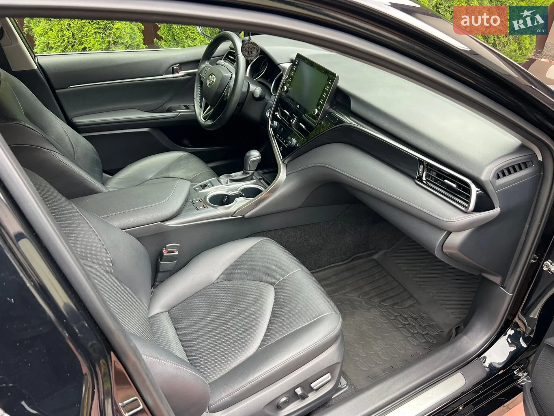 2021 Toyota Camry - мініатюра 28