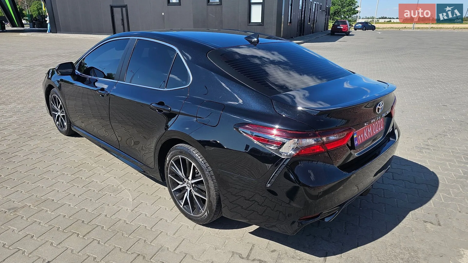2023 Toyota Camry - мініатюра 3