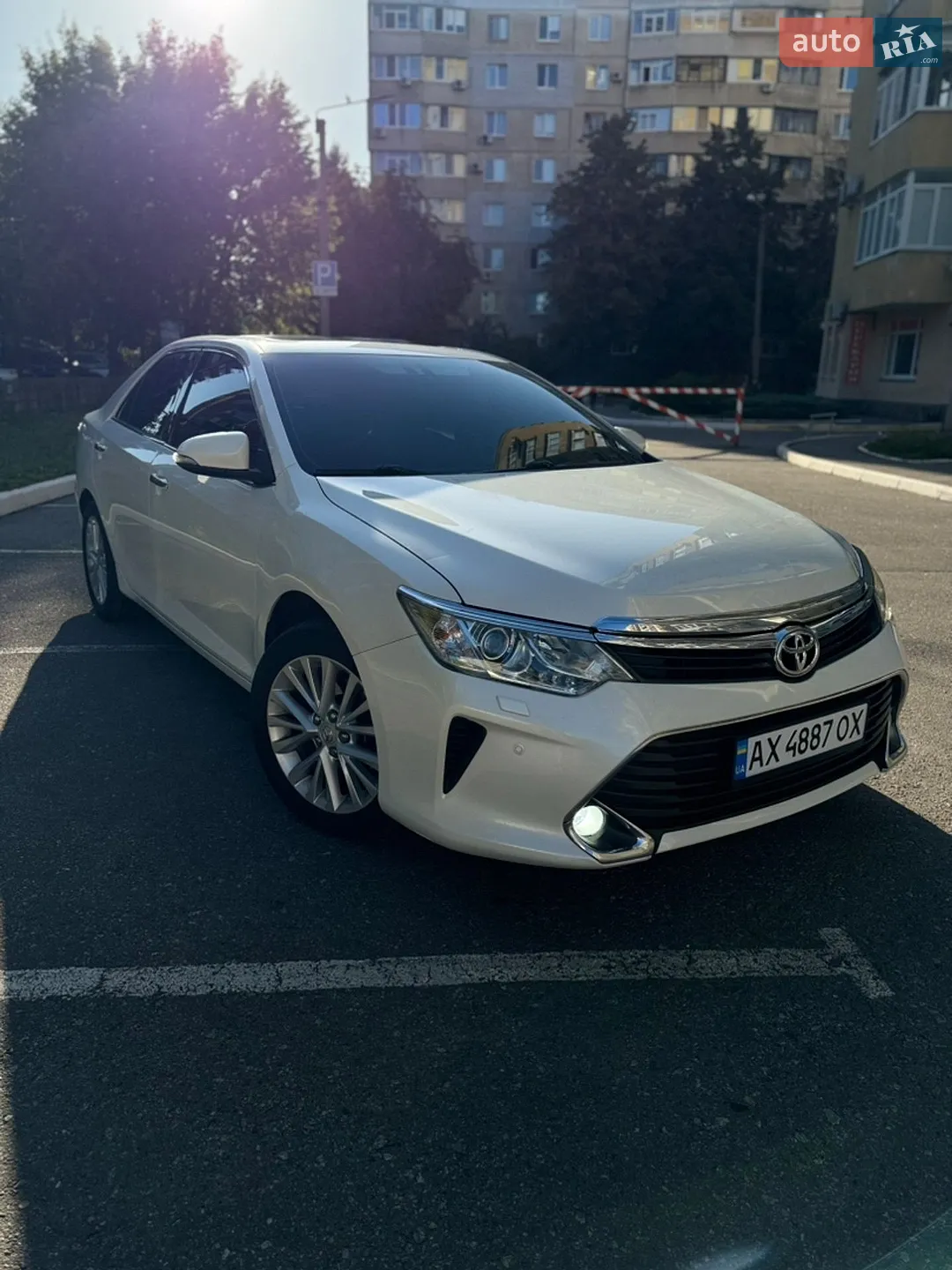 2014 Toyota Camry - фото 1