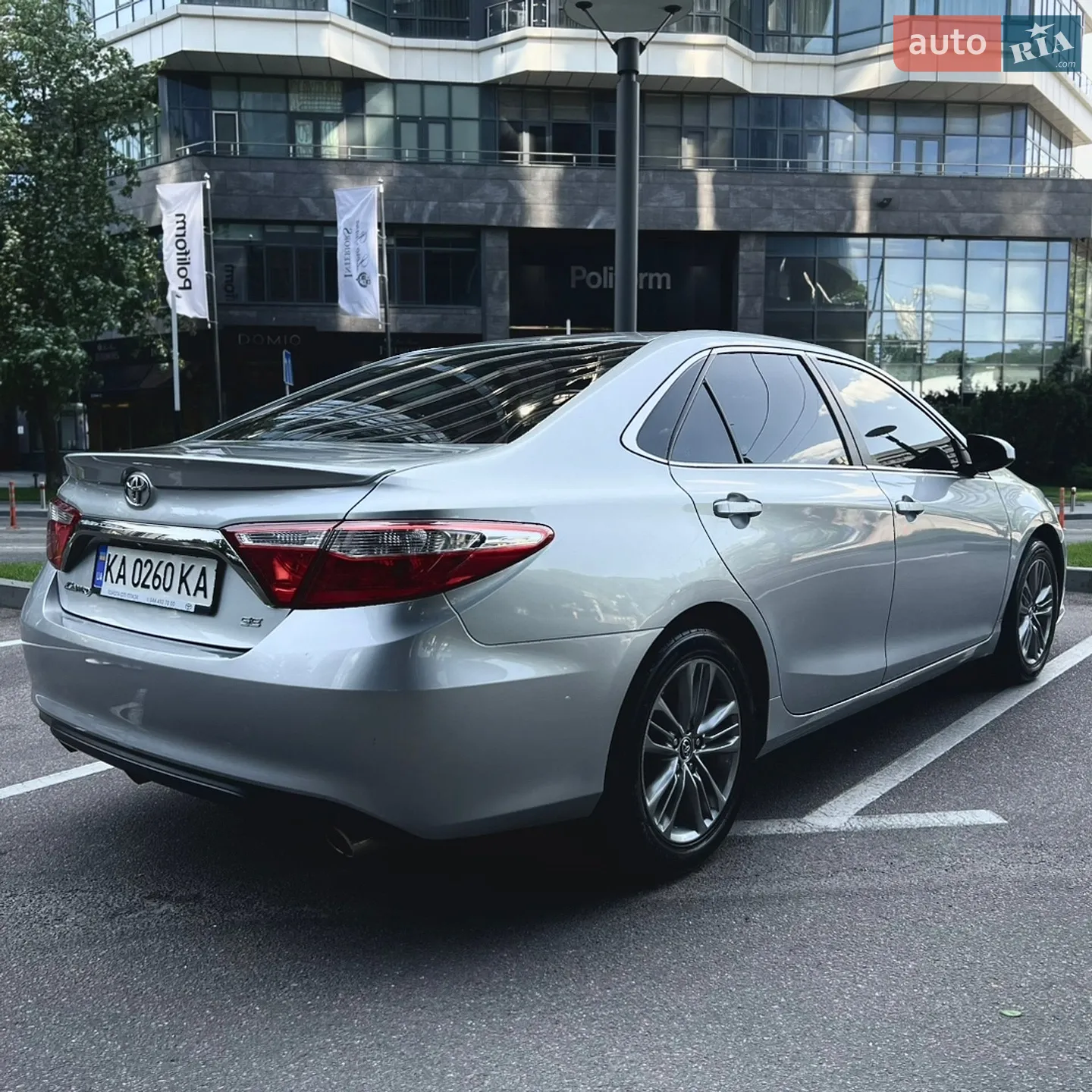 2015 Toyota Camry - мініатюра 6