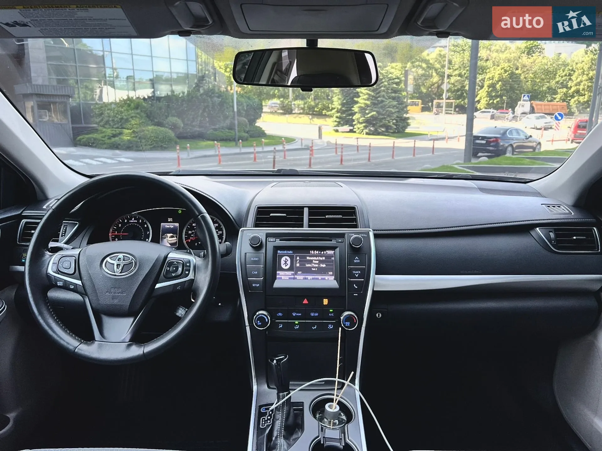 2015 Toyota Camry - мініатюра 20