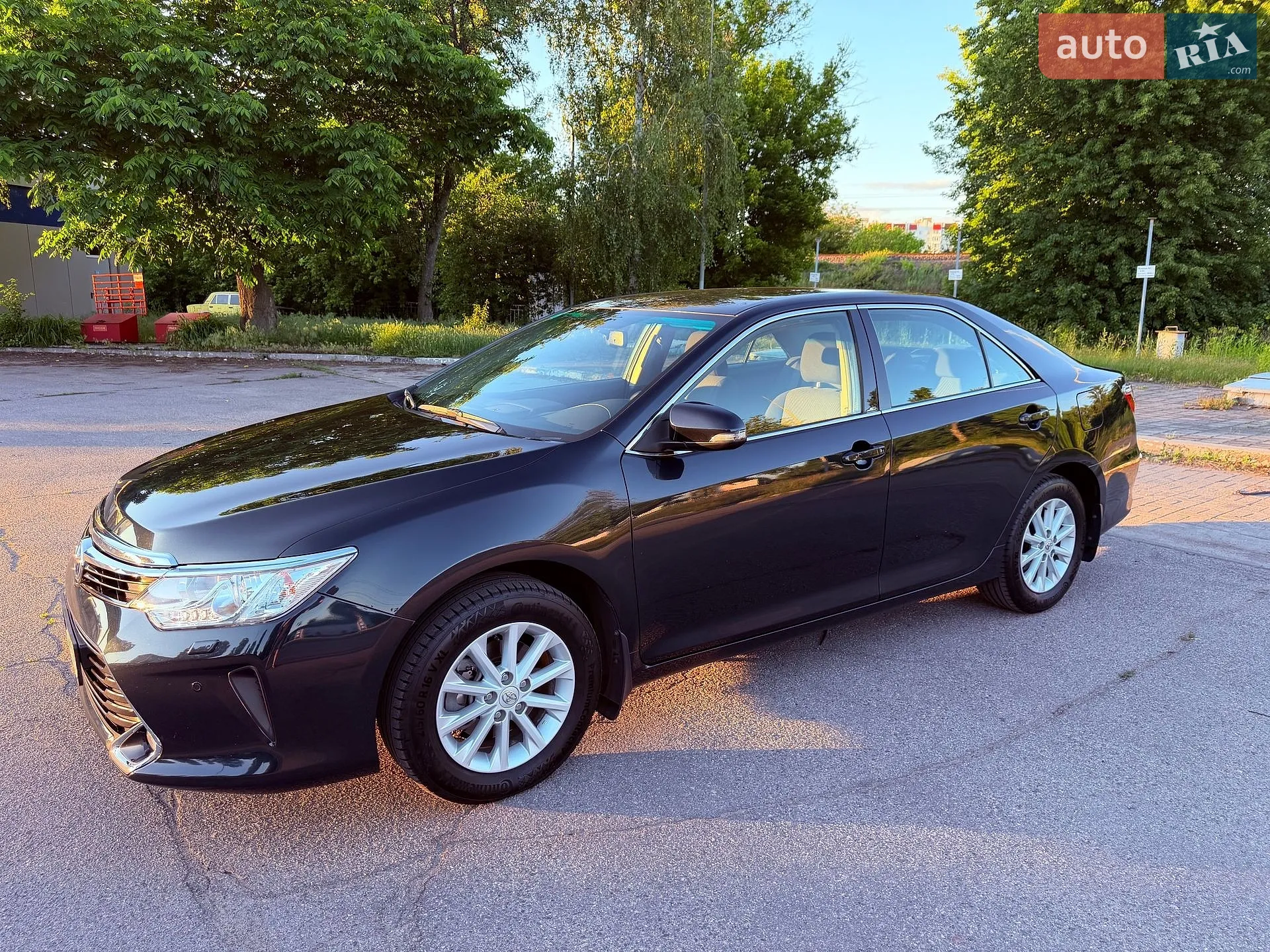 2017 Toyota Camry - мініатюра 12
