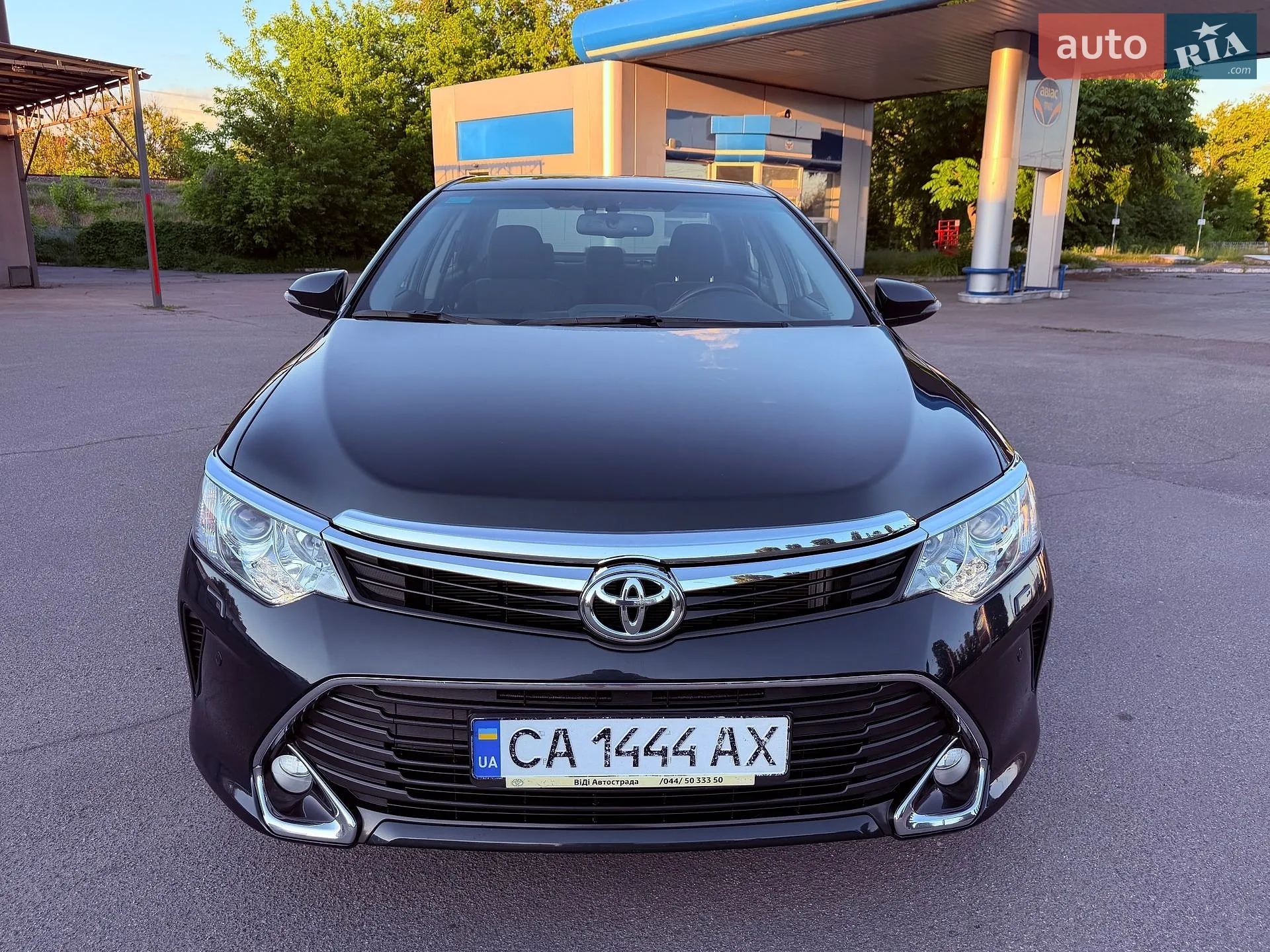 2017 Toyota Camry - мініатюра 16