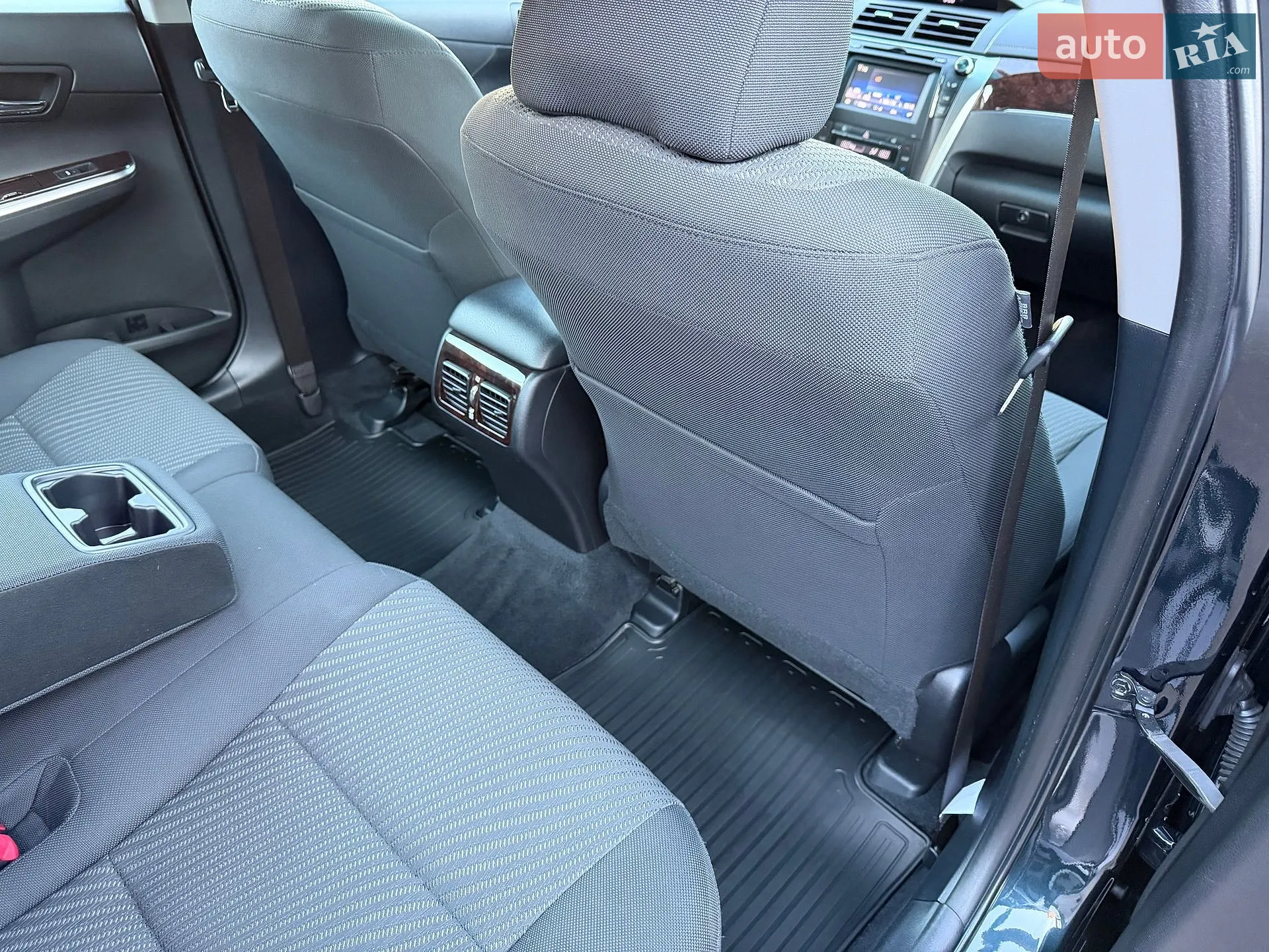 2017 Toyota Camry - мініатюра 33