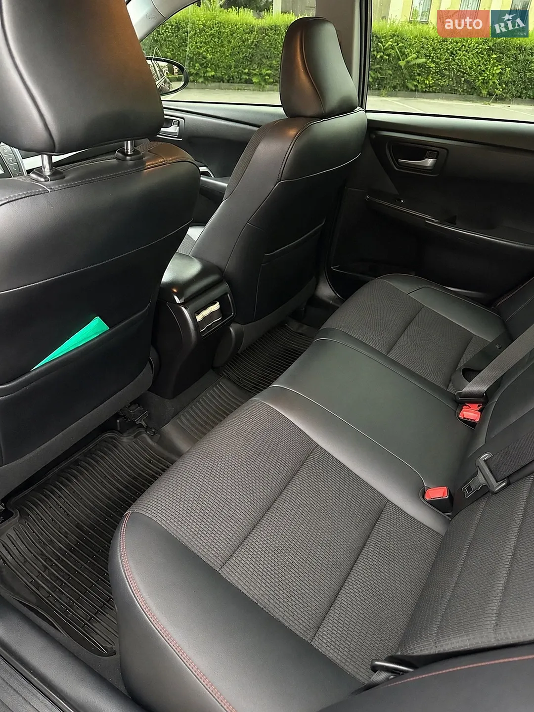 2015 Toyota Camry - мініатюра 10