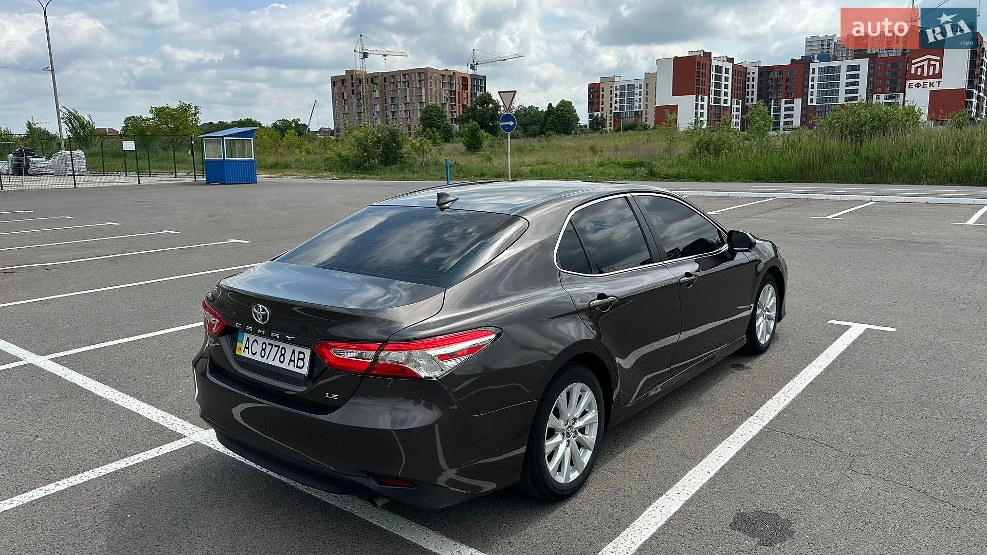 2019 Toyota Camry - мініатюра 8