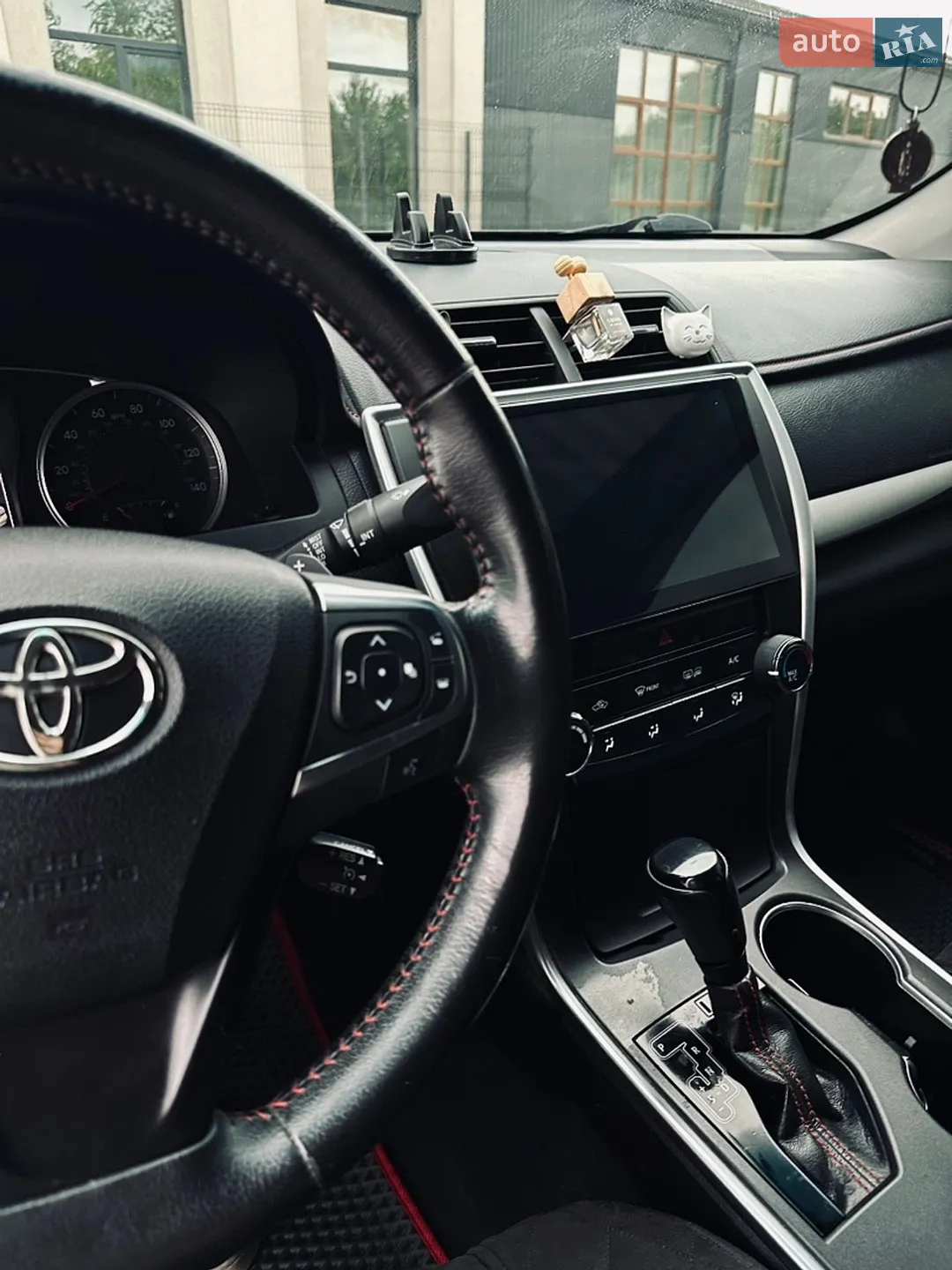 2015 Toyota Camry - мініатюра 14