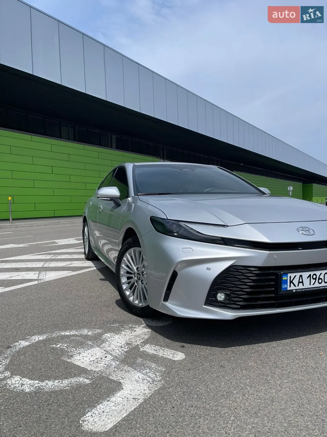 2024 Toyota Camry - мініатюра 2