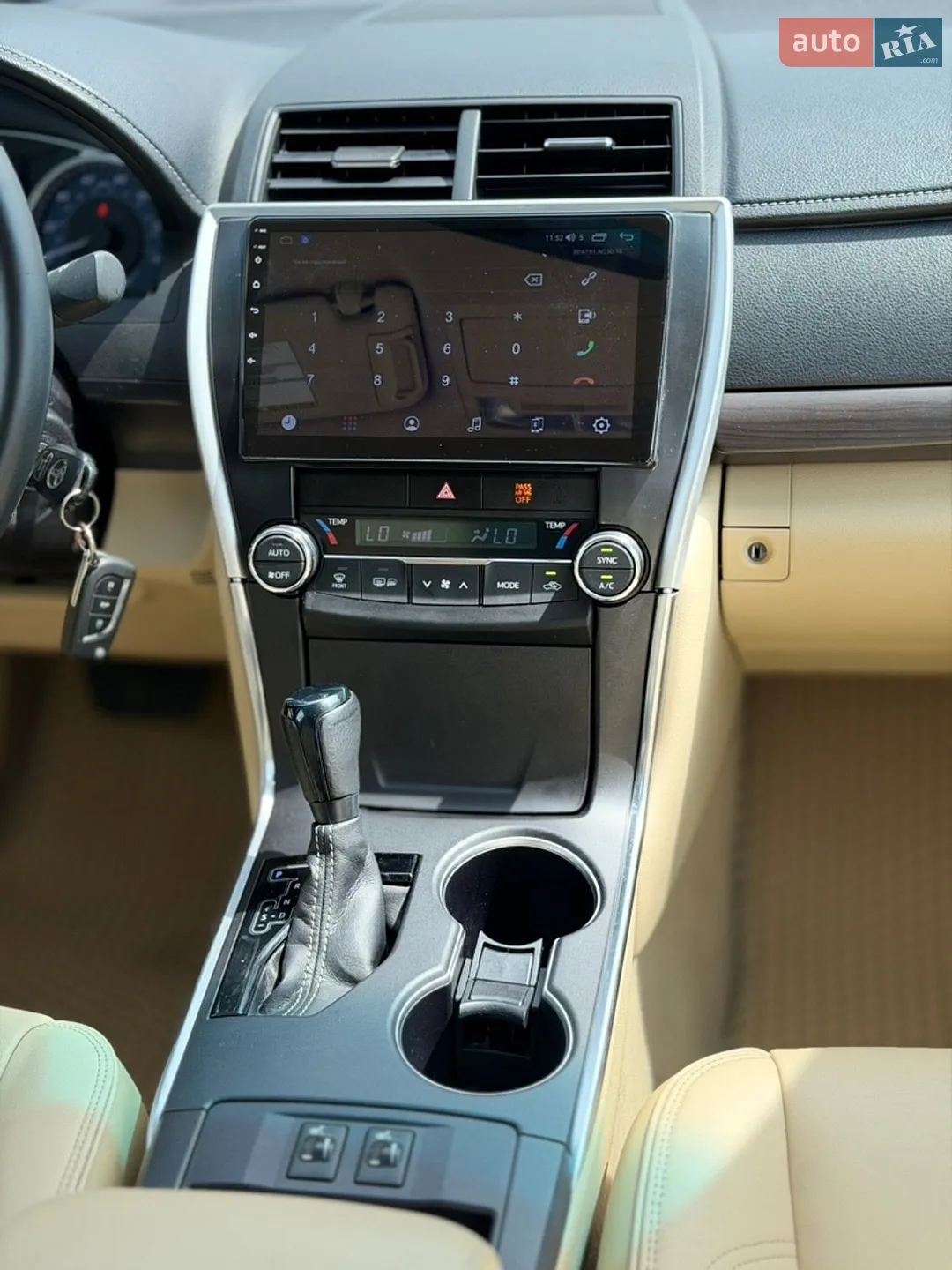 2017 Toyota Camry - мініатюра 32