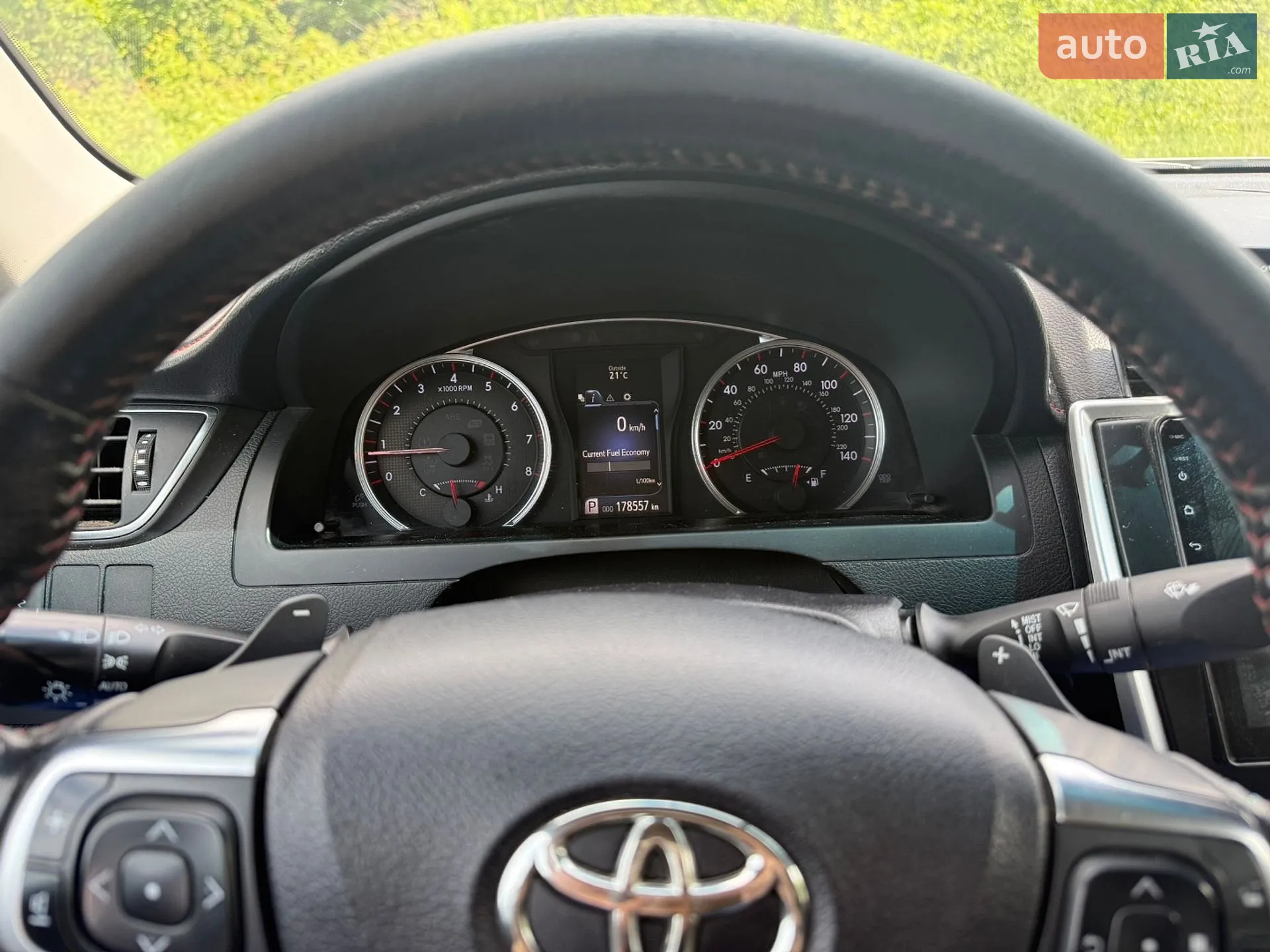 2016 Toyota Camry - мініатюра 10