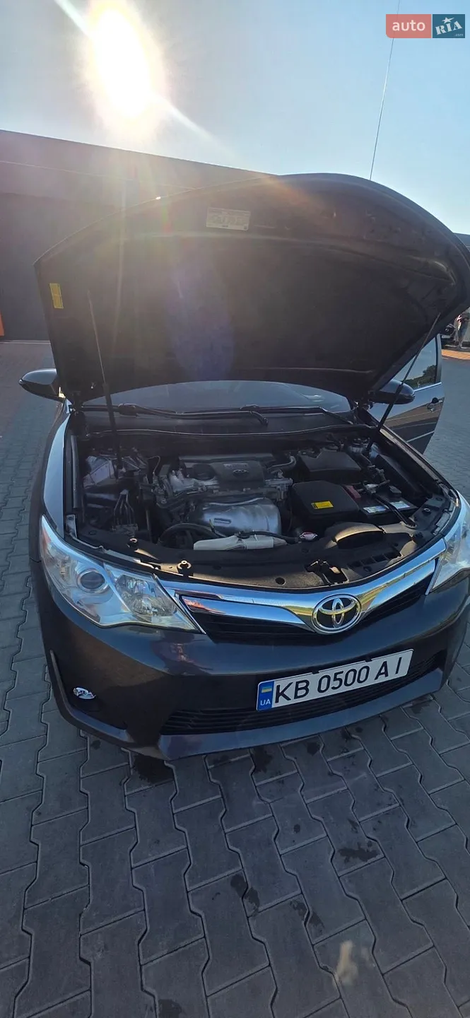 2014 Toyota Camry - мініатюра 16