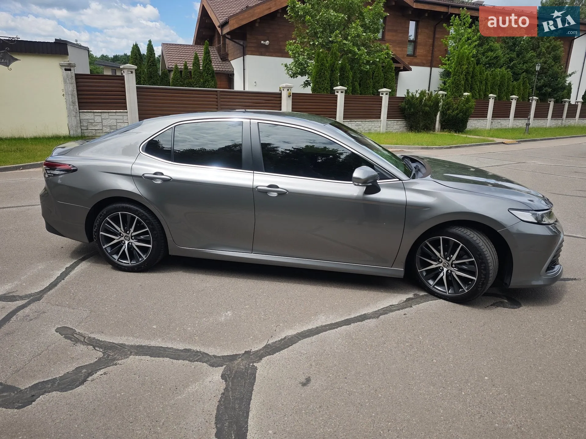2023 Toyota Camry - мініатюра 3