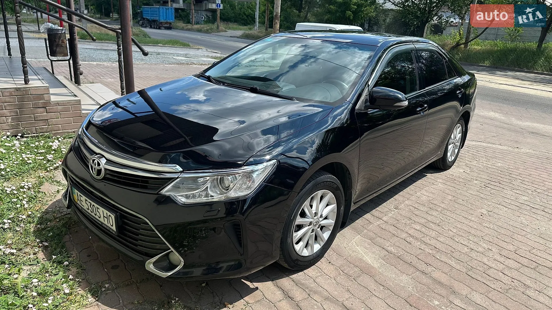 2014 Toyota Camry - фото 1