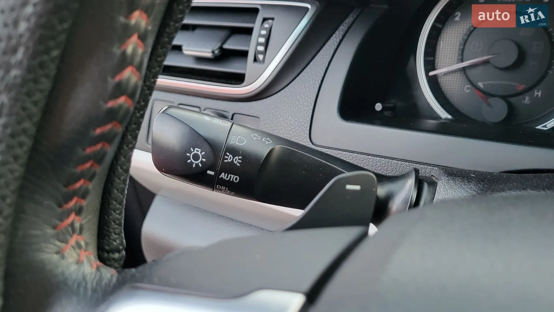 2015 Toyota Camry - мініатюра 13