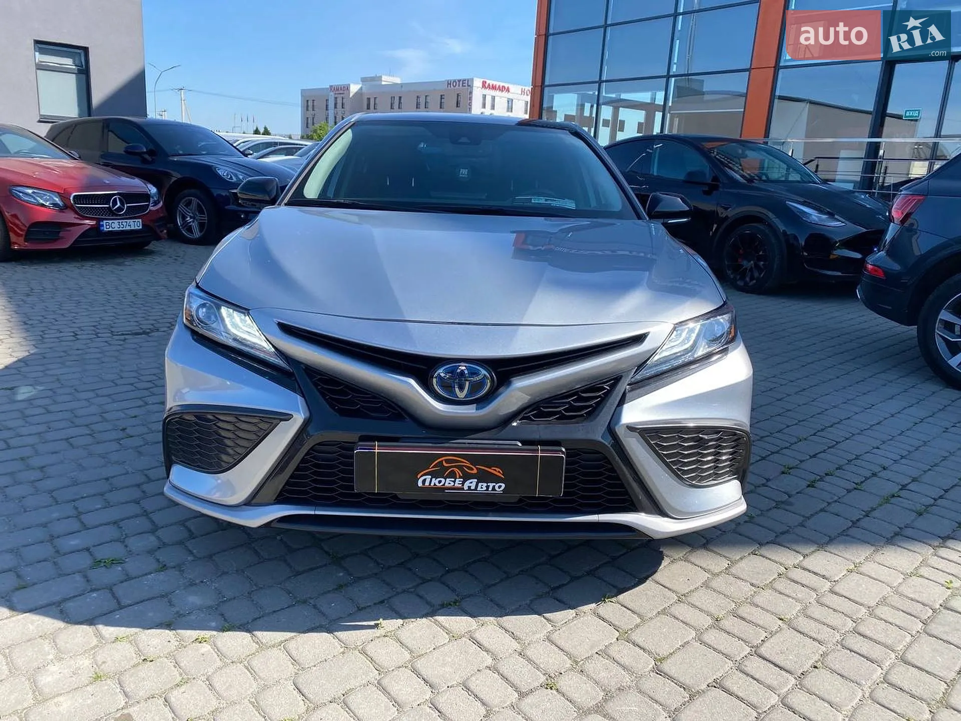 2022 Toyota Camry - мініатюра 2